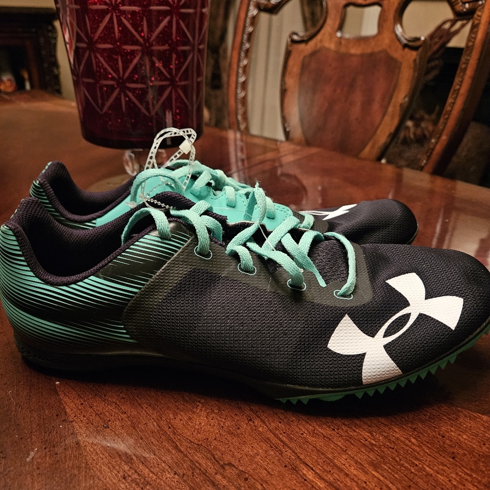 Under Armour Kick Distance Racing Shoe - Picture 3 of 8